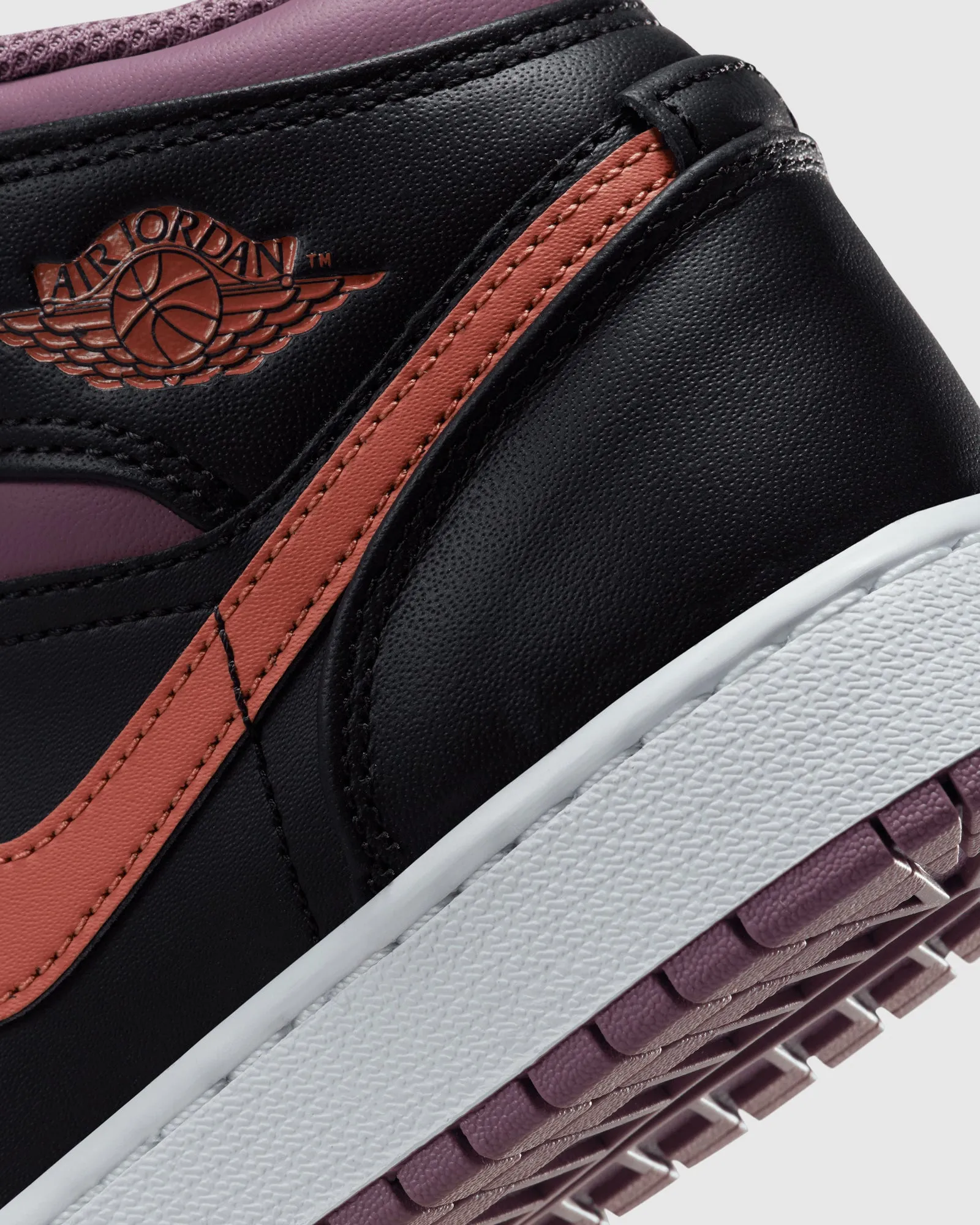 Air Jordan 1 Mid Sky Mauve GS