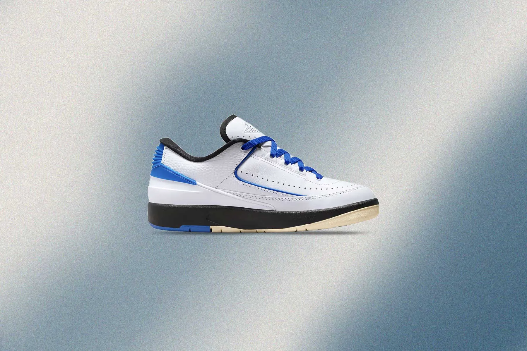 Air Jordan 2 Retro Low Women's Varsity Royal White Varsity Royal Black