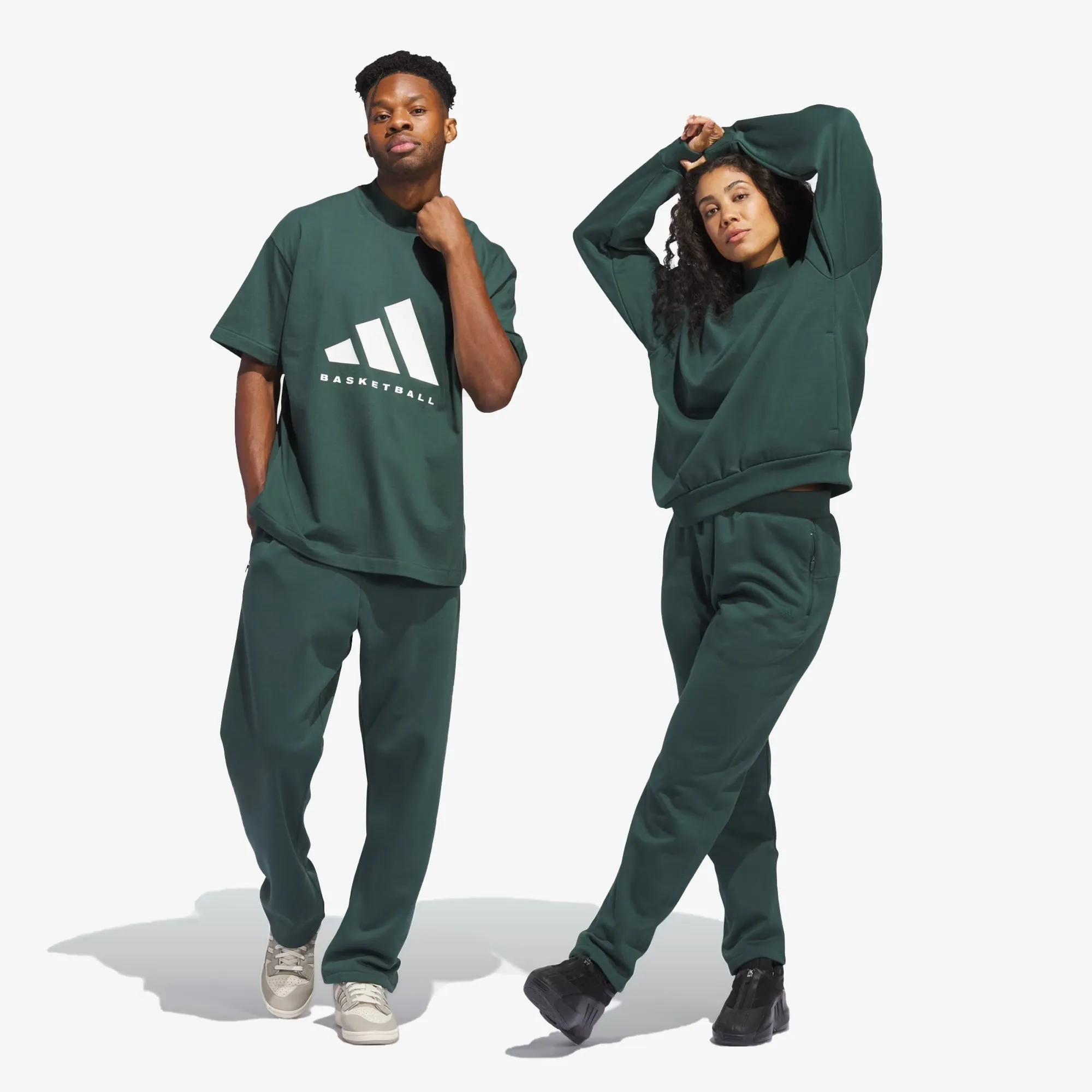 Basketball sweatpants in mineral green