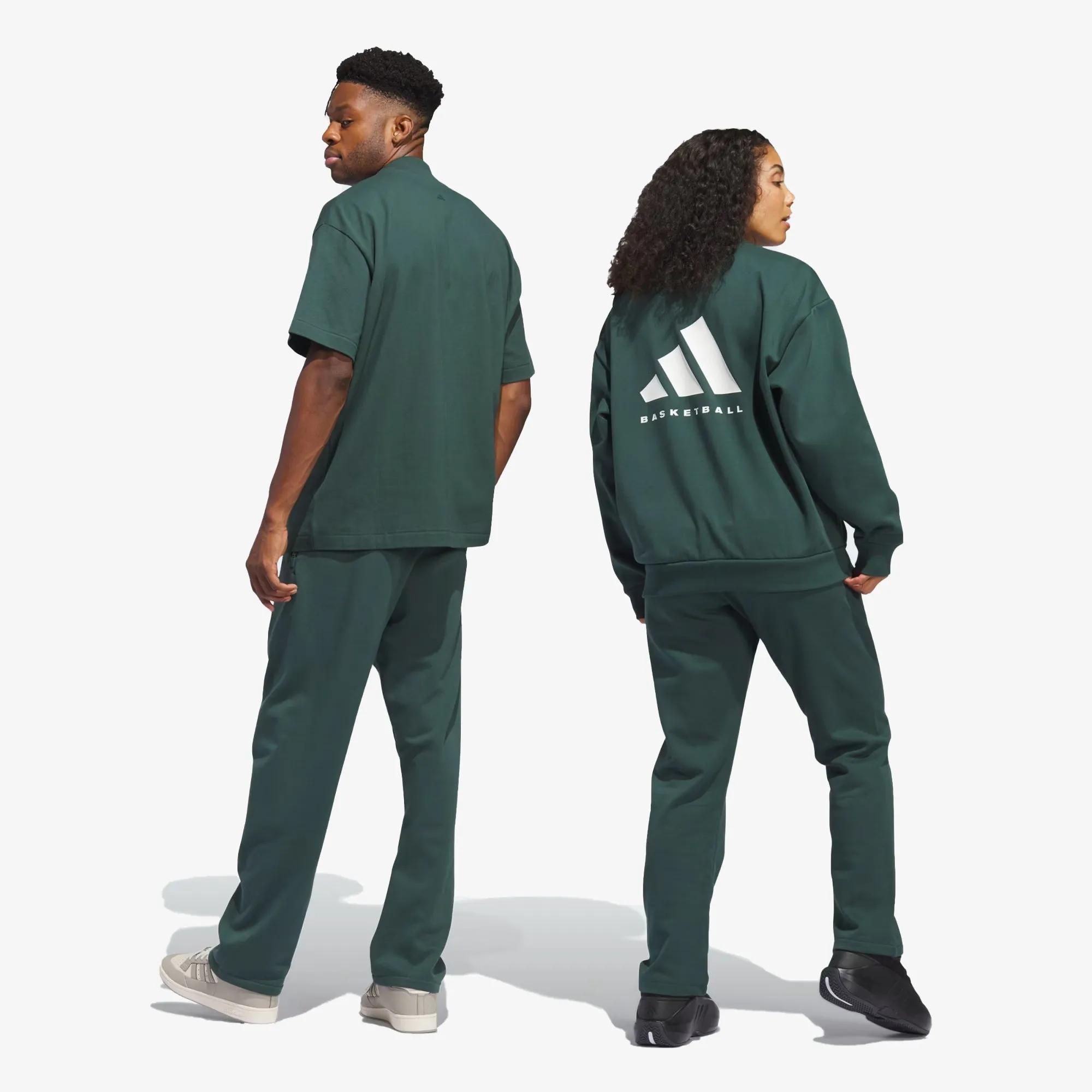 Basketball sweatpants in mineral green