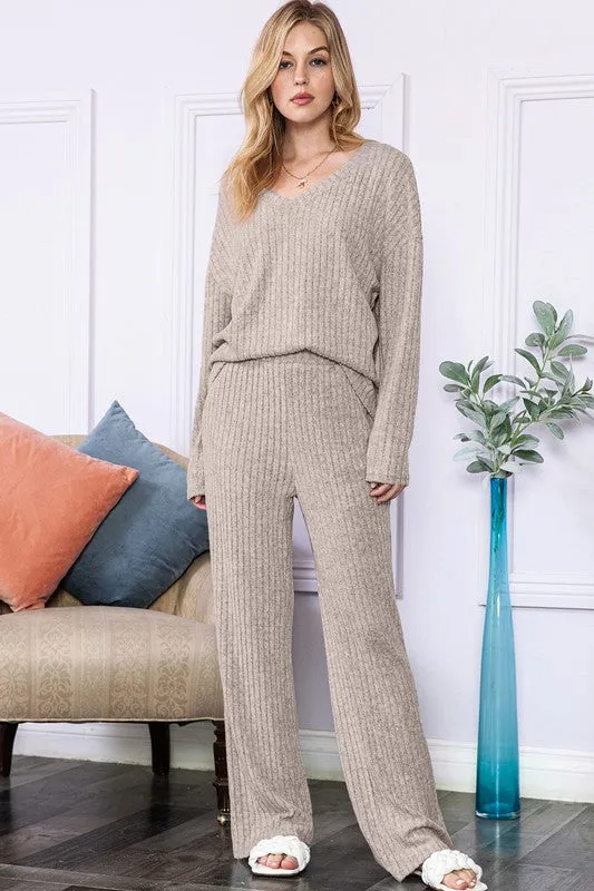 Beige ribbed knit loungewear set