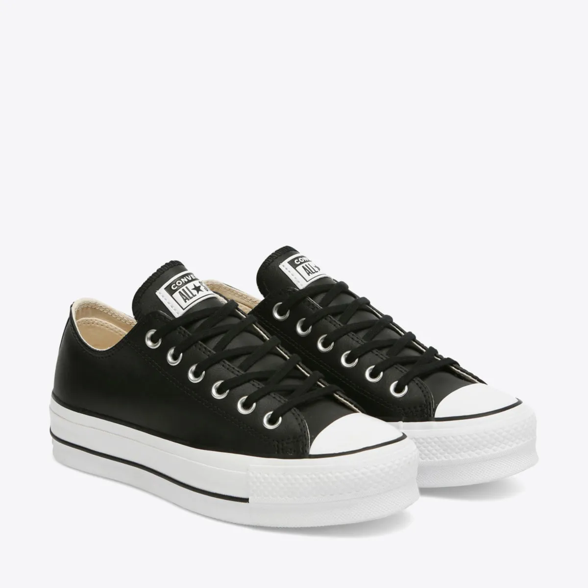 Chuck Taylor All Star Leather Lift Low, black