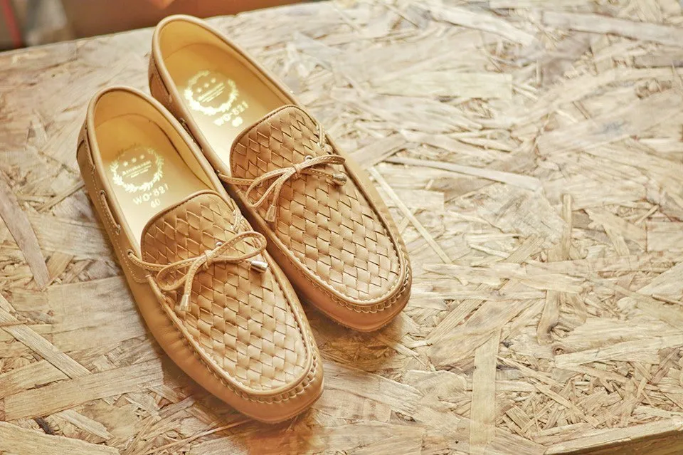 Classic Woven Loafer Beige - W821