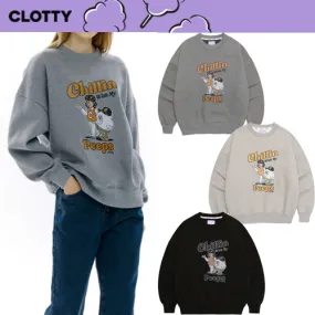 Clotty hoodies and sweatshirts with street style and long sleeves.