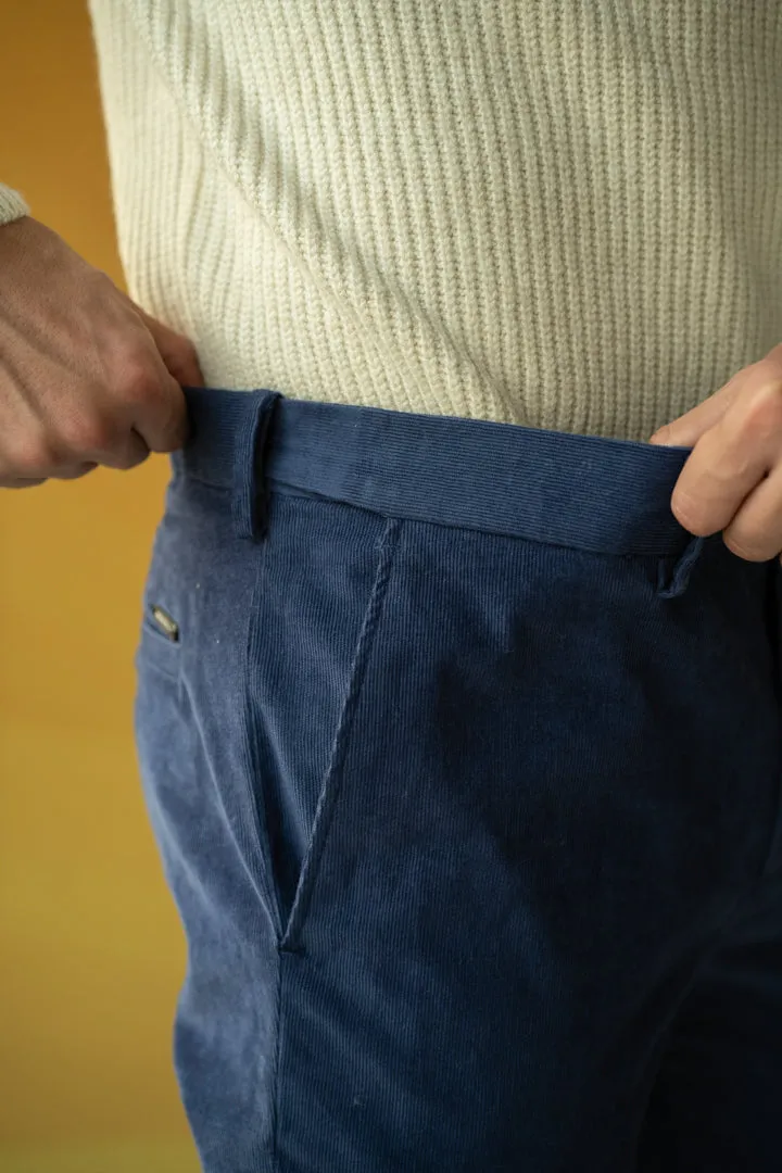 Columbia Blue Stretch Corduroy Pants