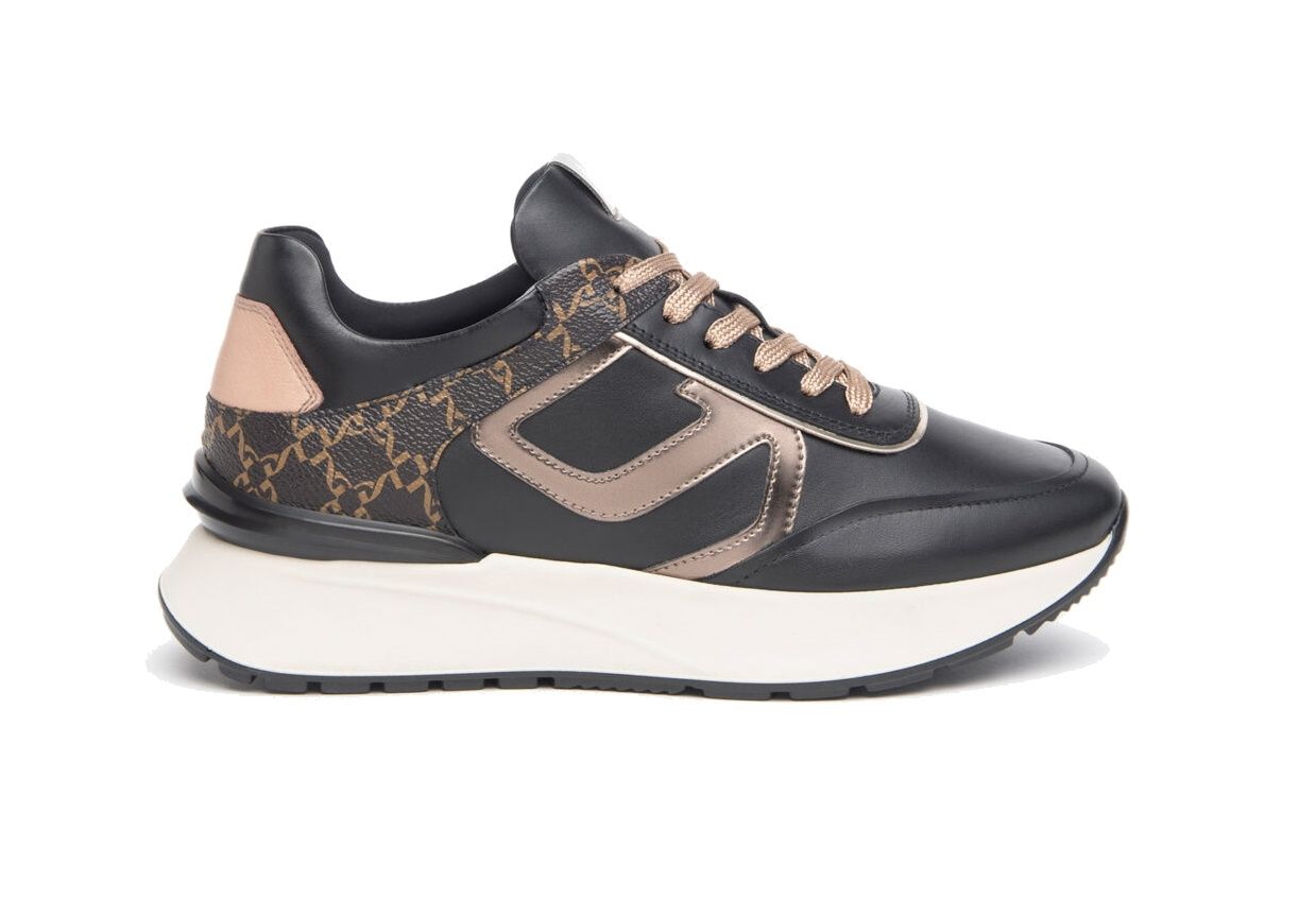 Nerogiardini women's sneakers in black suede and leather, model I308350D/100.