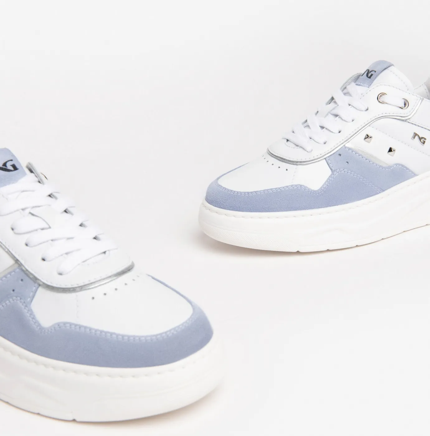 Nerogiardini women's sneakers in blue velvet with white and silver details E306563D/623.