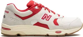 New Balance x Kith 1700 Kith White Red sneakers Neutrals