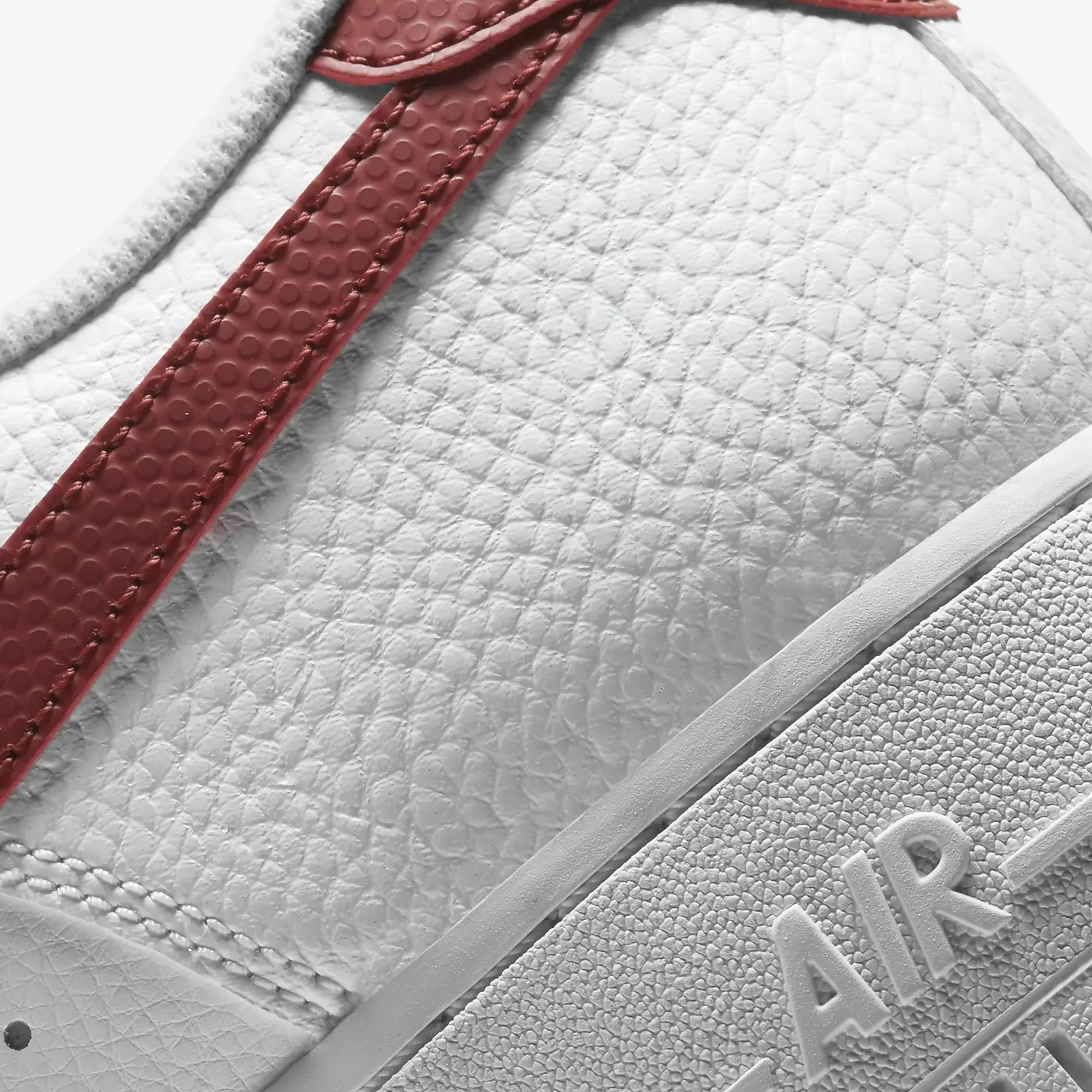 NIKE Air Force 1 '07 White/Team Red