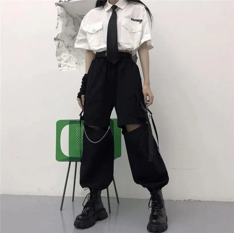 Oversized Gothic Women's Cargo Pants with Chain - Punk Techwear Style