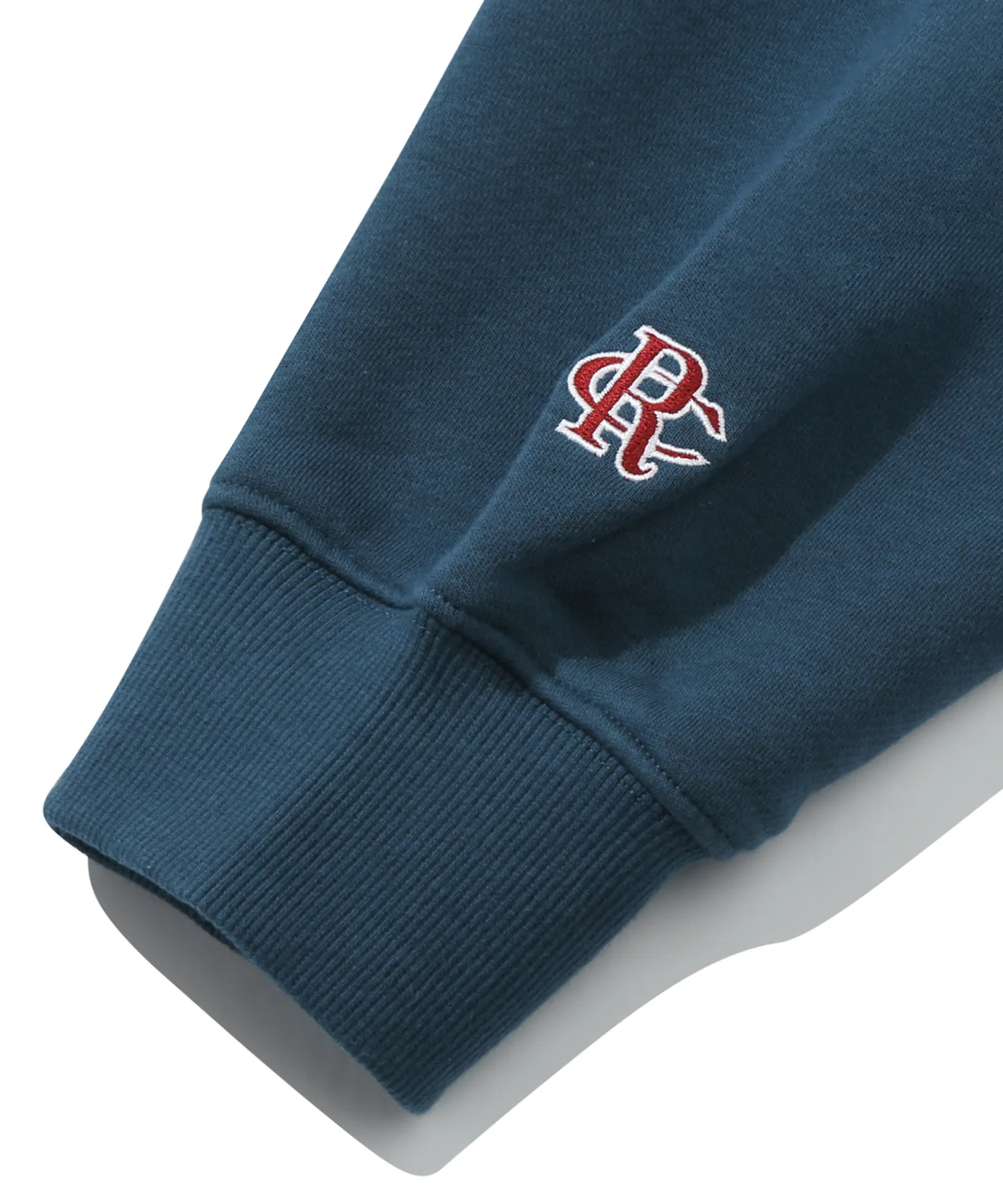 ROMANTIC CROWN ATHLETIC LOGO CREWNECK