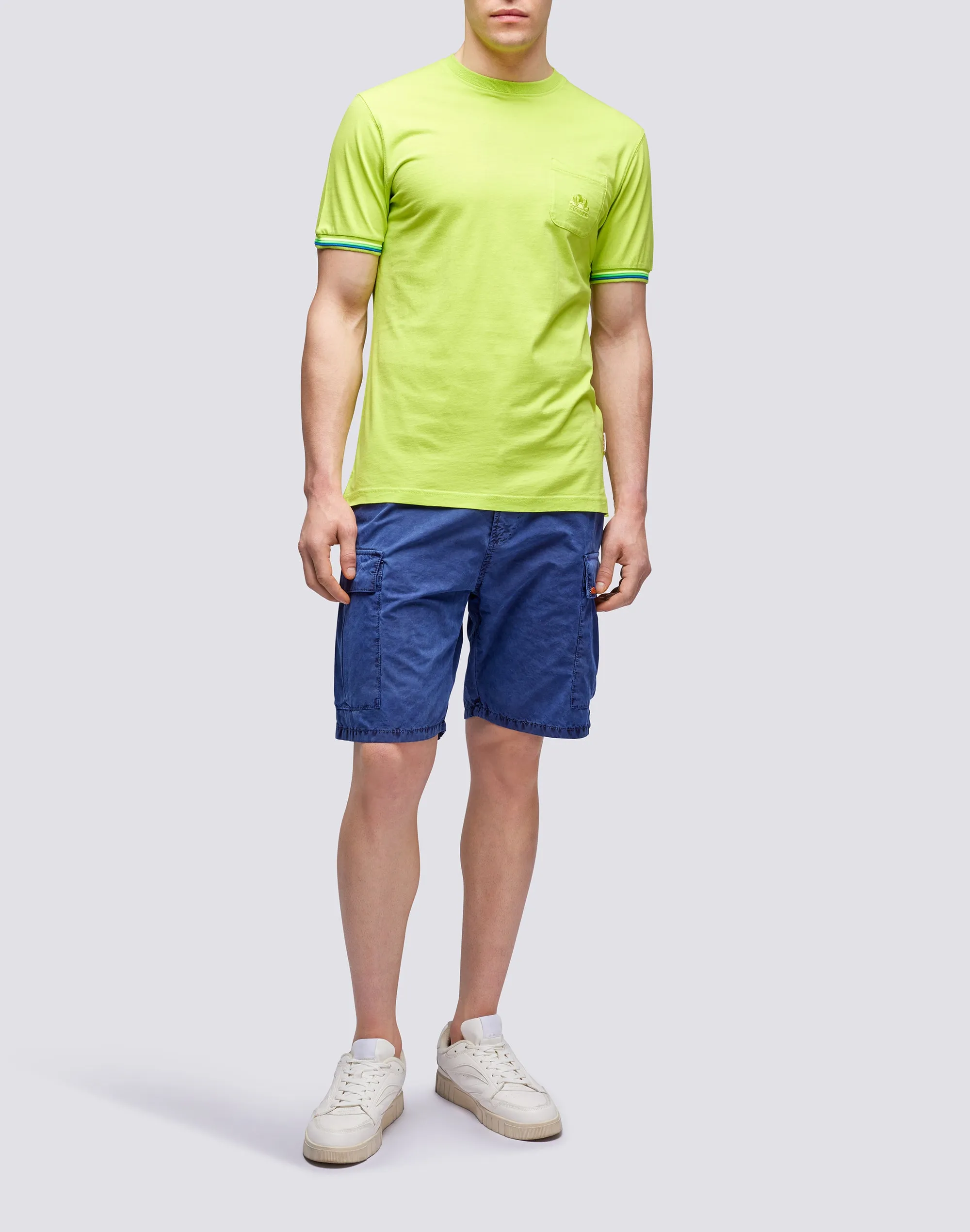 T-Shirt with Crew Neck and Pocket - Finn