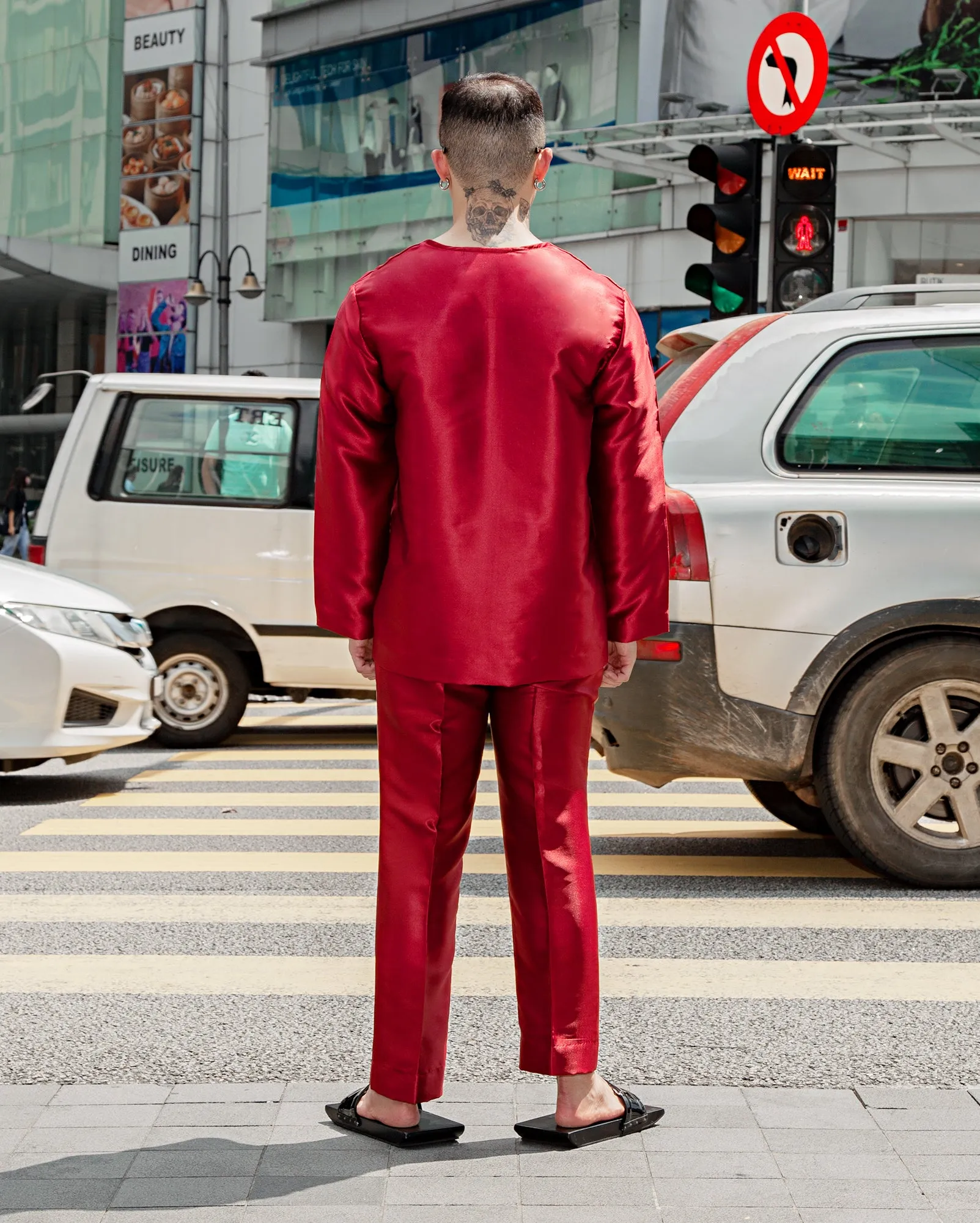 Top Burgundy Shirt