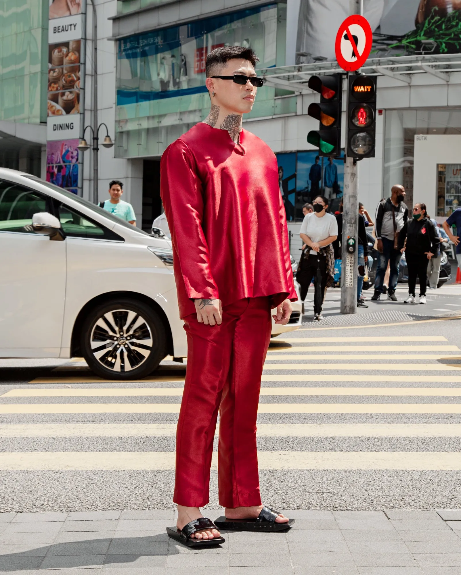 Top Burgundy Shirt