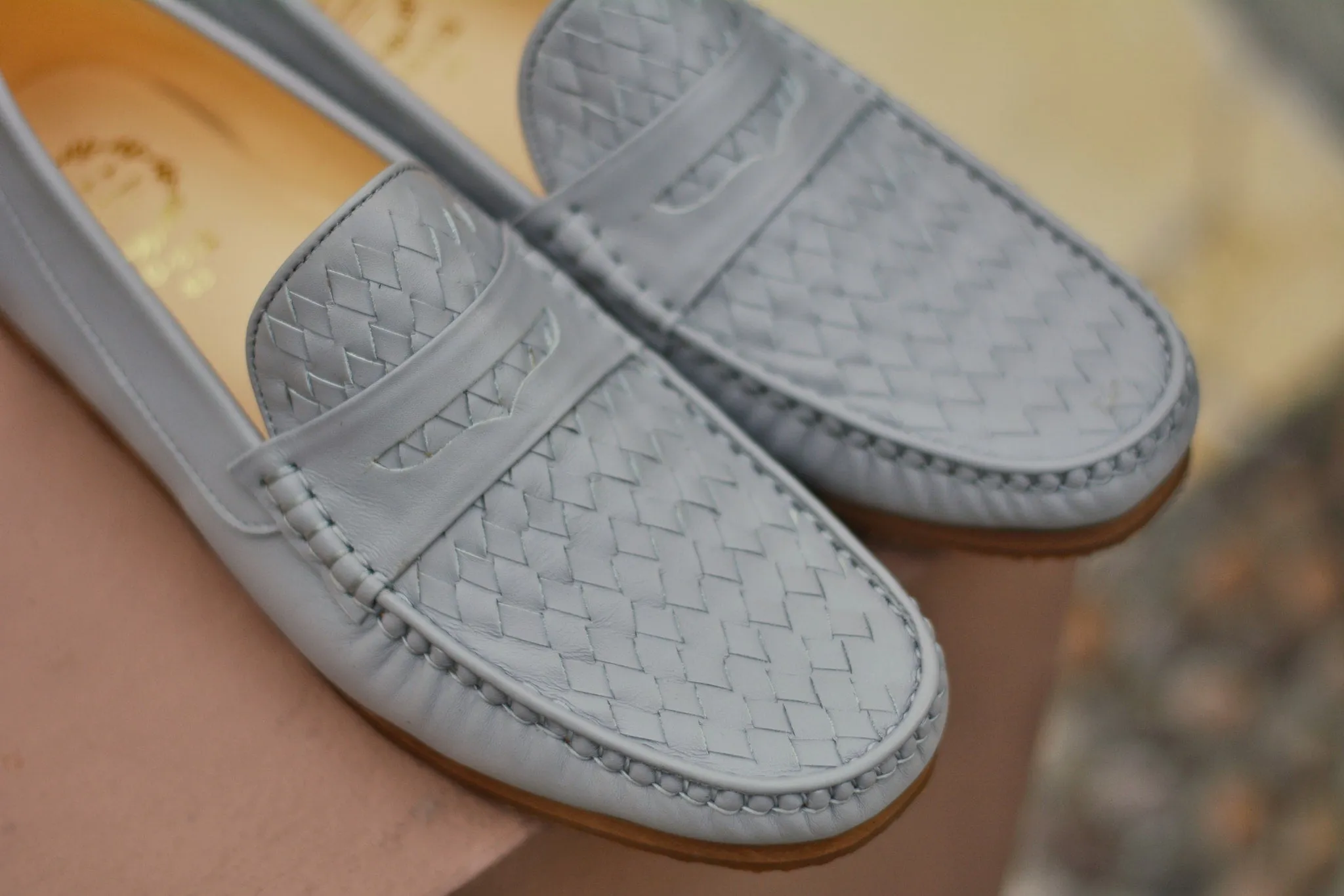 W823 Winter Gray Woven Penny Loafer