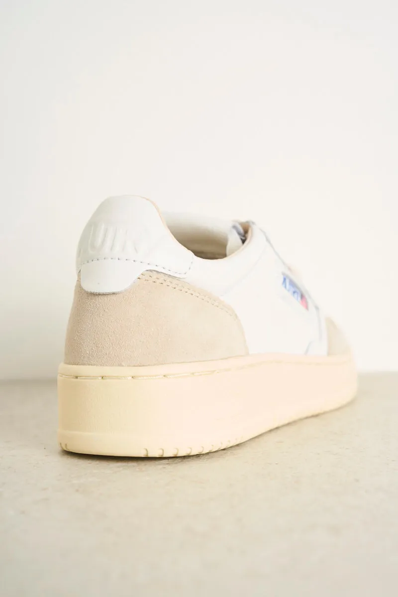 White leather and beige suede low top sneakers